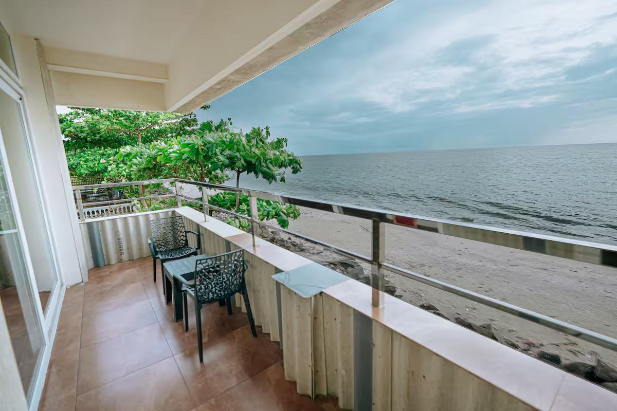The Cabana Beachfront Villa x Solis Nature