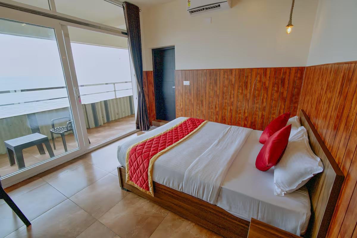 The Cabana Beachfront Villa x Solis Nature