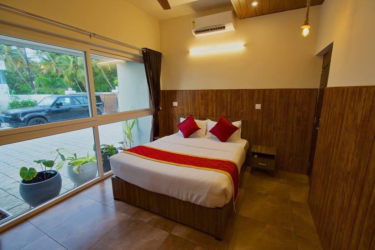 The Cabana Beachfront Villa x Solis Nature