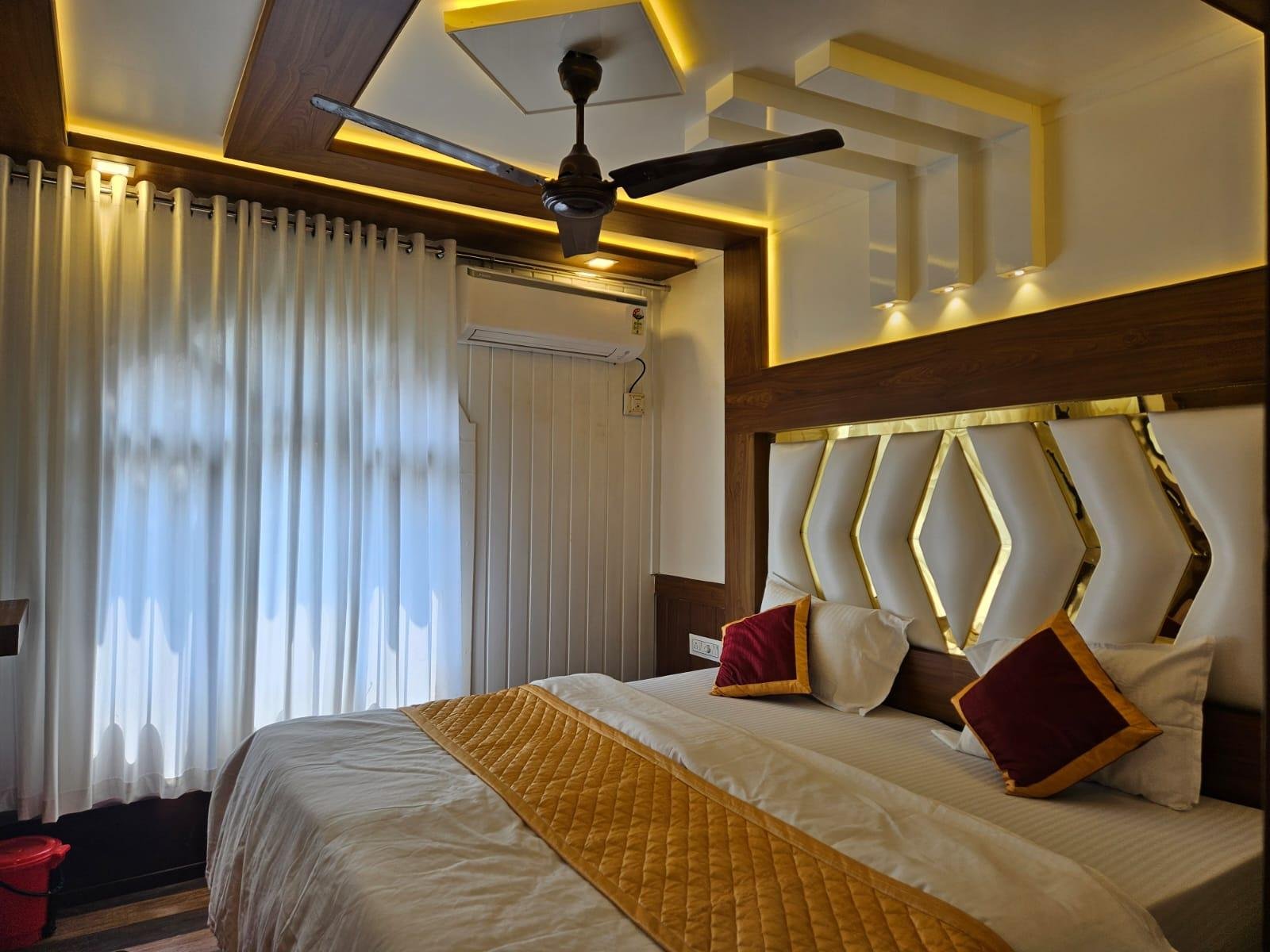 3 rooms Kayal Rani by Nohark house boats x Solis Nature