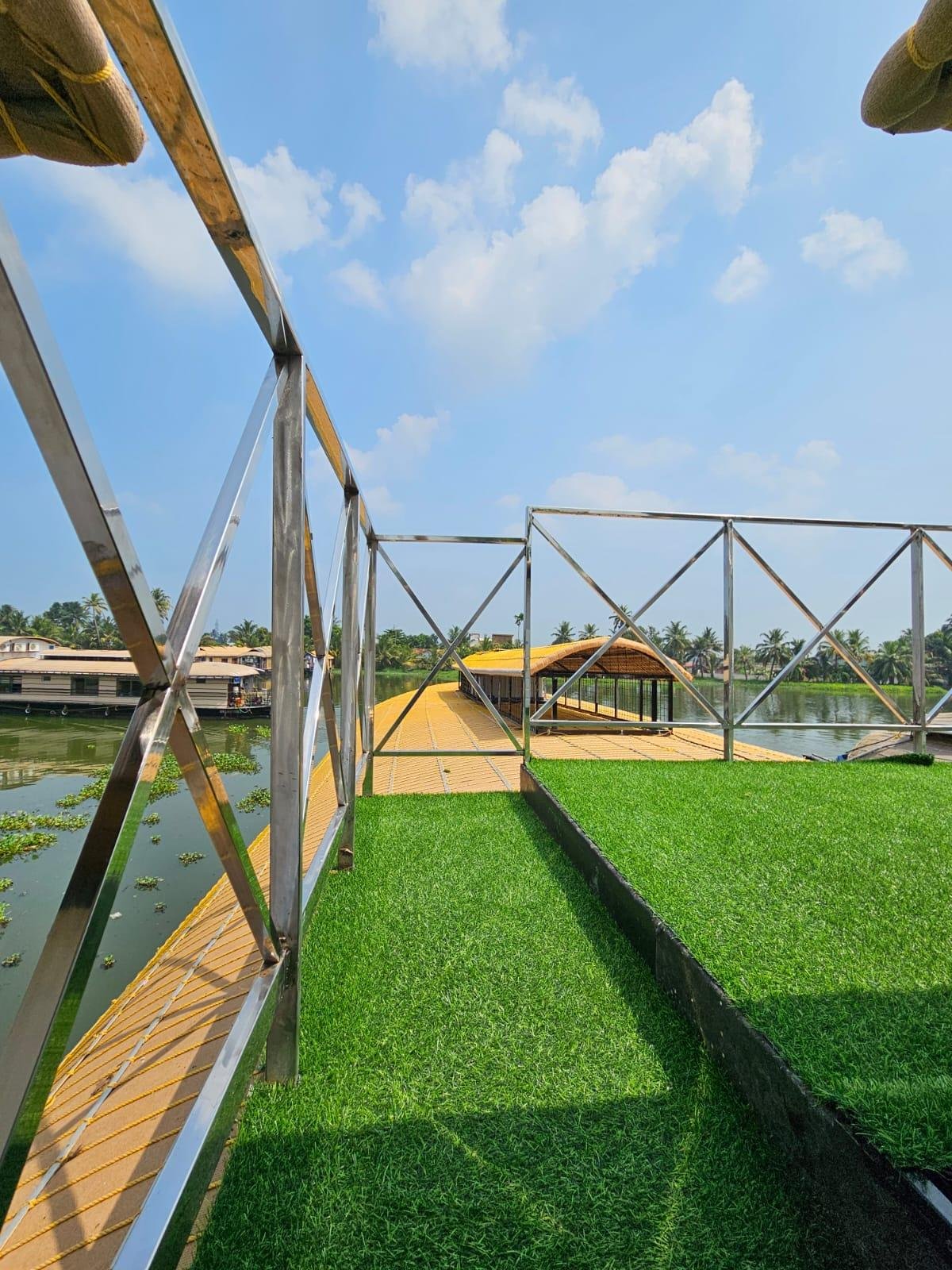 3 rooms Kayal Rani by Nohark house boats x Solis Nature