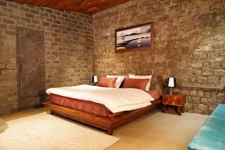Cedar Bedroom x Solis Nature