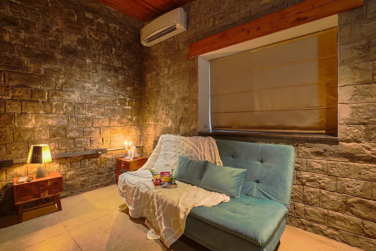 Cedar Bedroom x Solis Nature