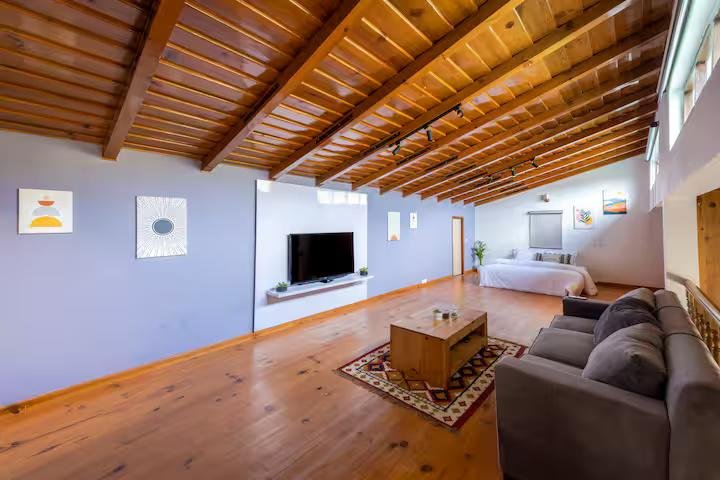Cosy Cottage with 5 Star Views x Solis Nature