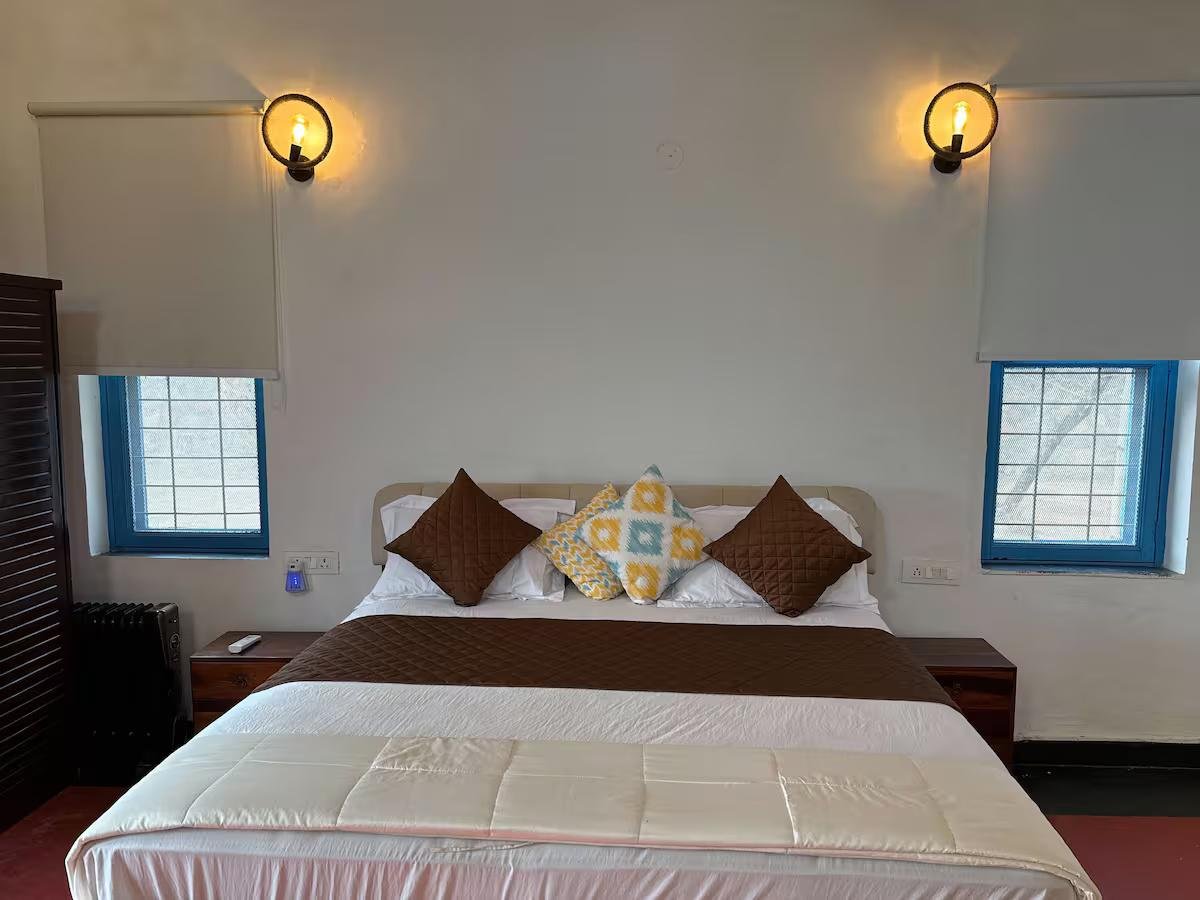 Bricks Aravali- 2 BR Farm near Gurgaon x Solis Nature