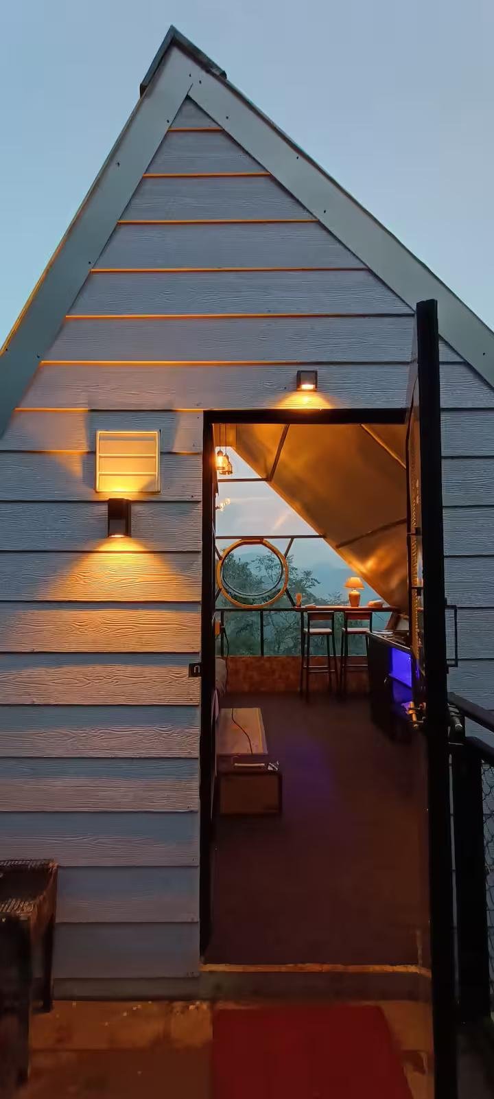 Sky Cabin at Naukuchiatal x Solis Nature