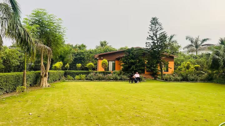 Ultimate Farm Getaway x Solis Nature