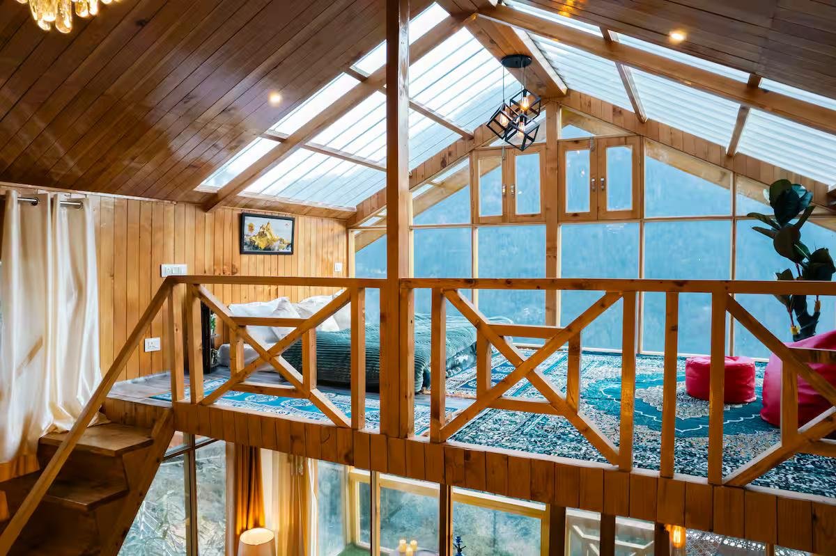Evergreen Escape with Hot Tub x Solis Nature