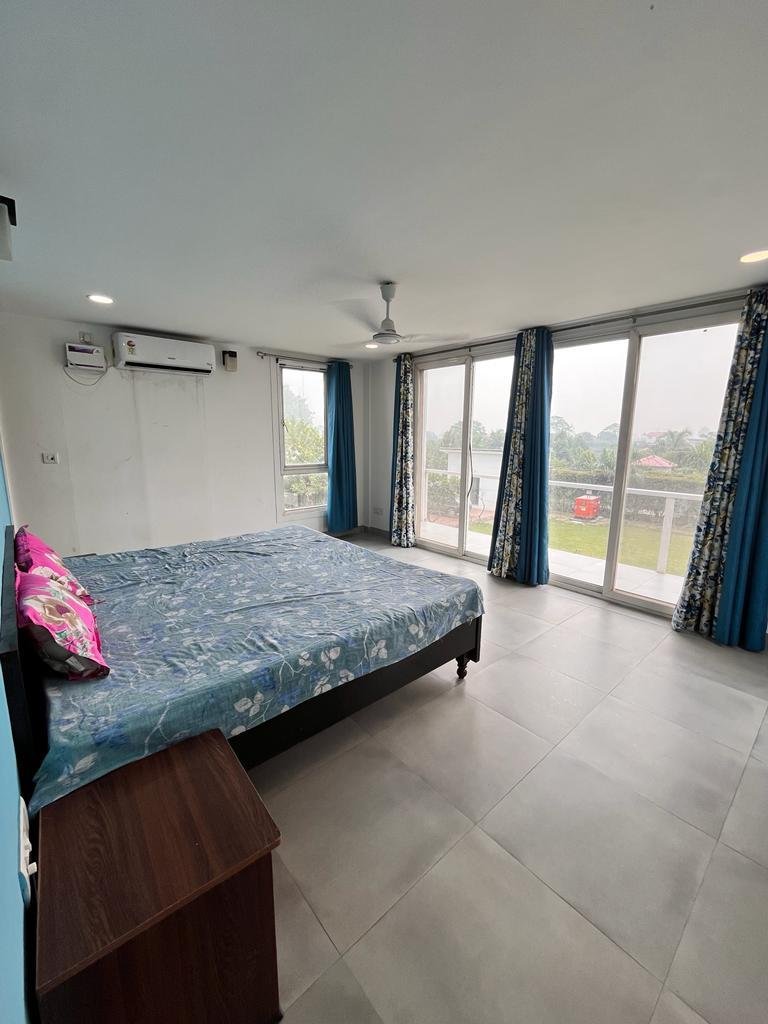 Tara Riverside Farm! Poolside Getaway in x Solis Nature