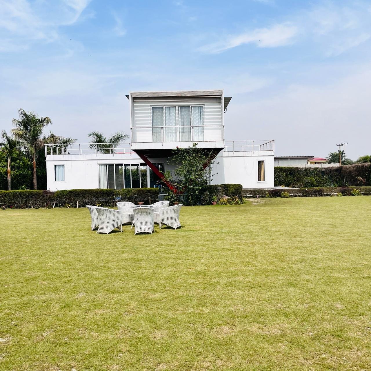 Tara Riverside Farm! Poolside Getaway in x Solis Nature