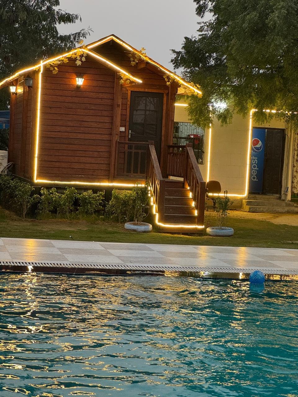 Wooden Cottage x Solis Nature