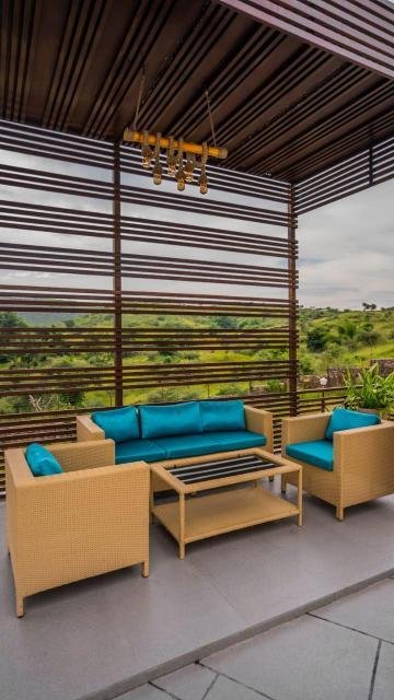 4BHK Luxuries Villa With Pool x Solis Nature