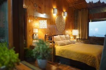 Whispering Pines Villa- Two Bedroom x Solis Nature
